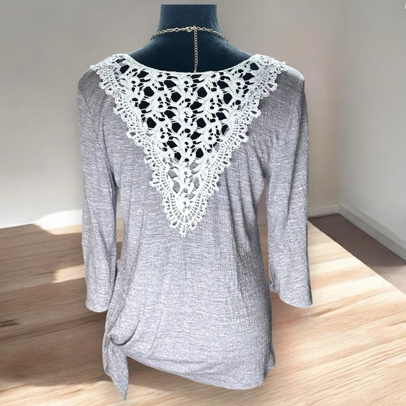 ALYX WMs SM Side Knot  Round Neck  Crochet Open Back 3/4 Bell Sleeve Boho Casual - Picture 3 of 8